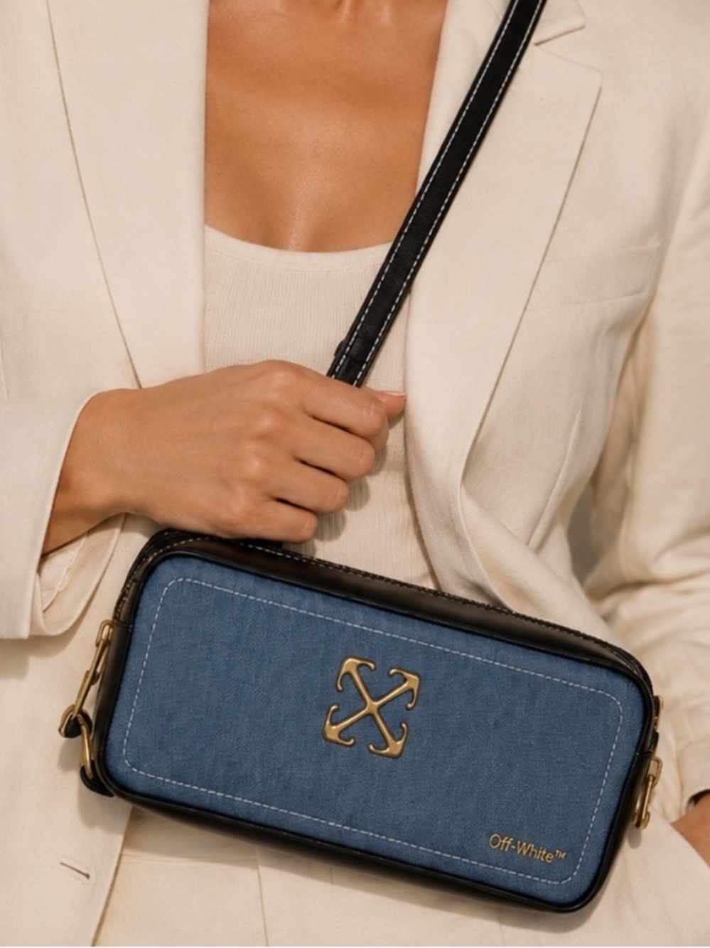 NWT Off-White East West Denim and Leather crossbody bag with dustbag